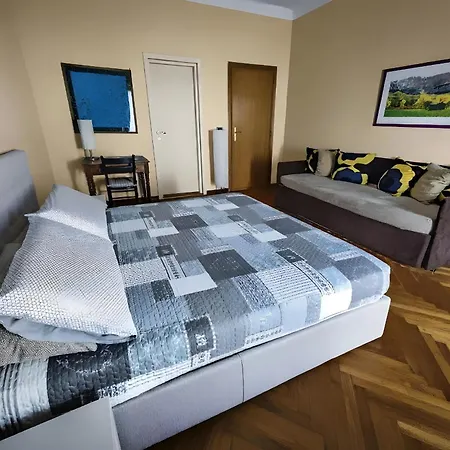 Casa Crema - Stazione Porta Susa - Centro Apartment *