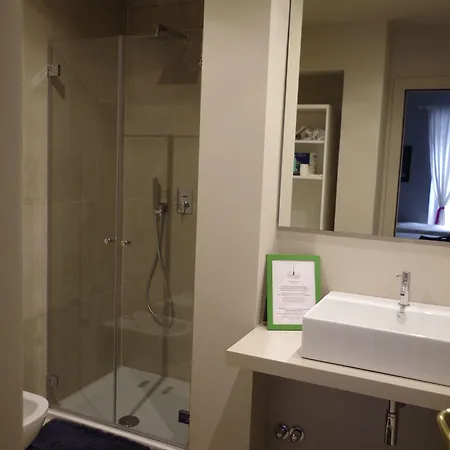 Casa Crema - Stazione Porta Susa - Centro Apartment *